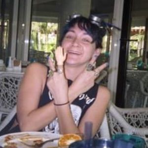 Meet your Posher, Liz